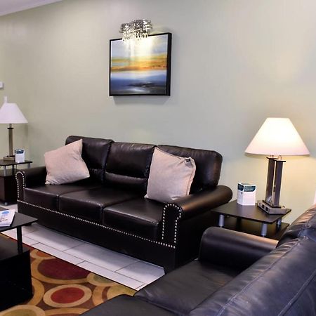 Suburban Studios Columbia - Harbison Экстерьер фото